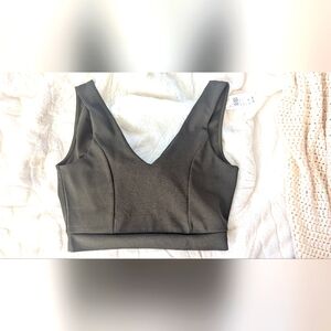 Crop top sz med women's olive green 😁